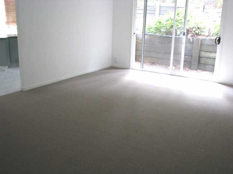 Pacific Pines QLD 4211