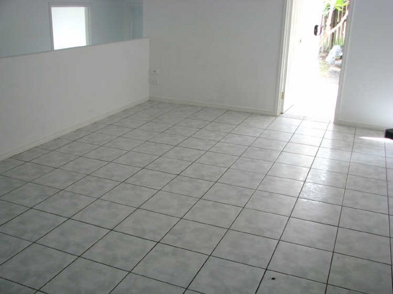 Pacific Pines QLD 4211