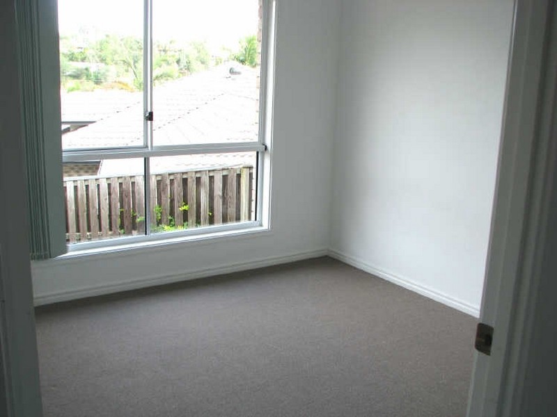 Pacific Pines QLD 4211