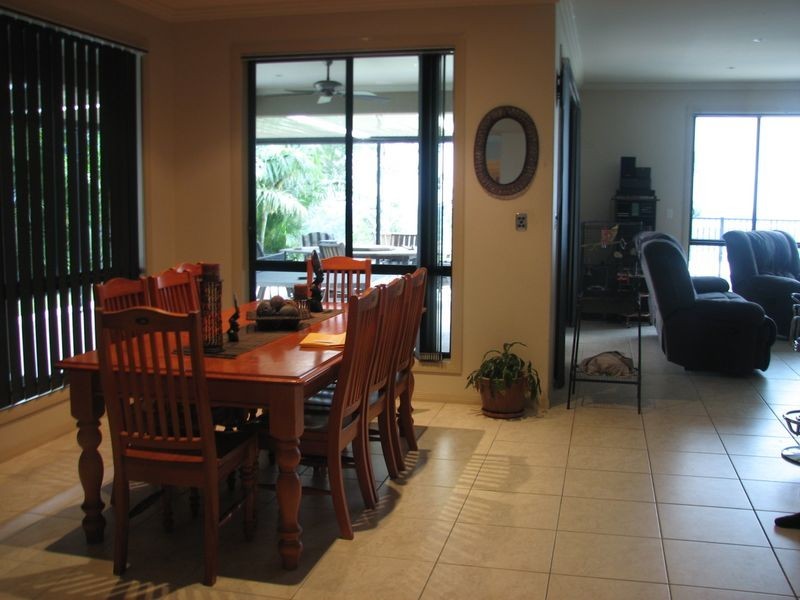 45 Hillary Circuit, Pacific Pines QLD 4211