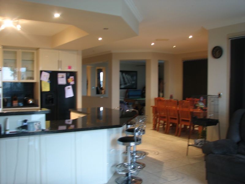 45 Hillary Circuit, Pacific Pines QLD 4211