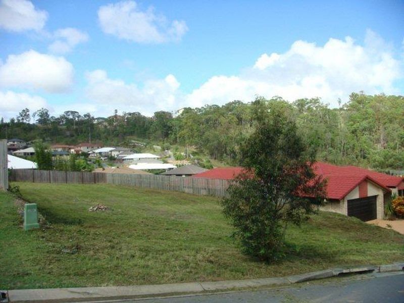 9 Inman Court, Pacific Pines QLD 4211