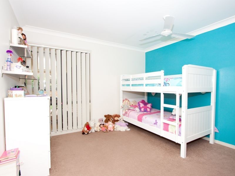 49 Bowley Street, Pacific Pines QLD 4211