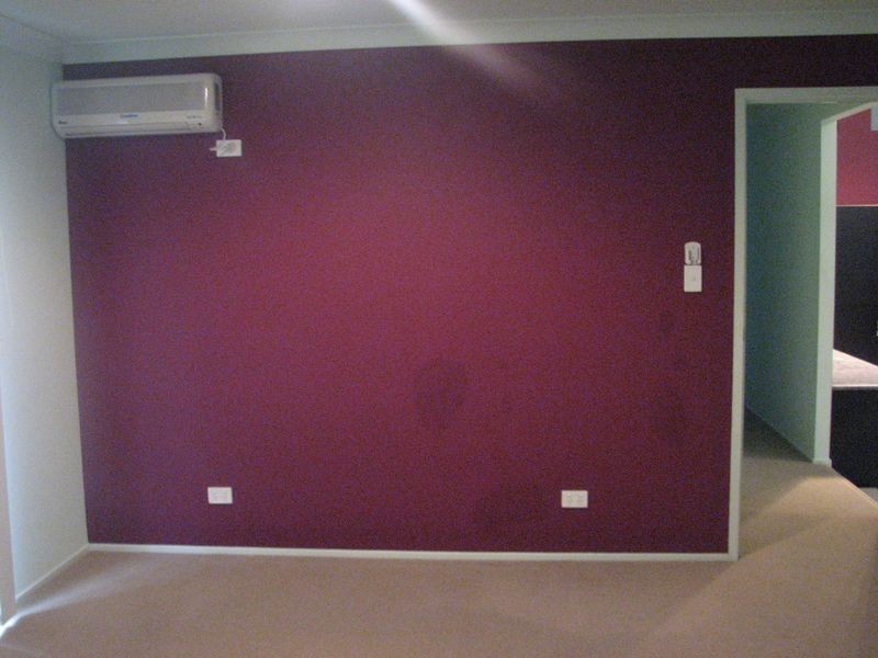 9 York Court, Pacific Pines QLD 4211