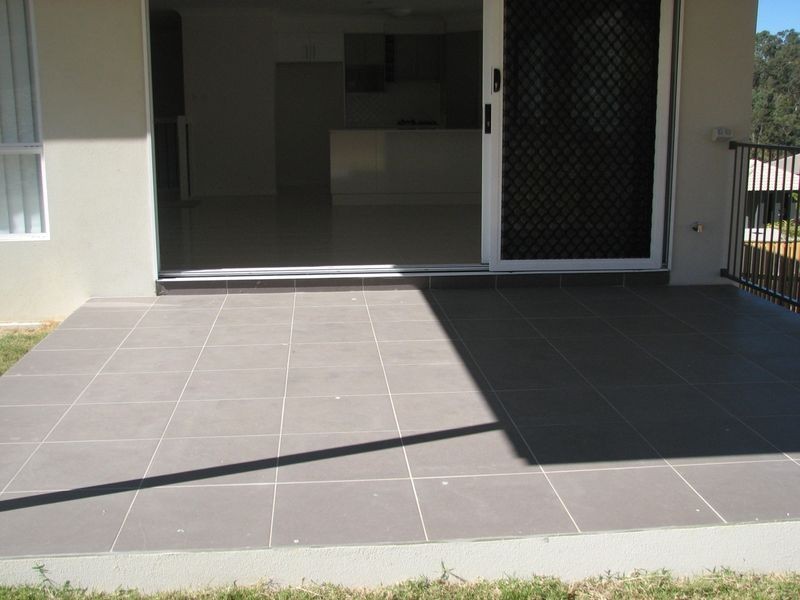 29 Hadrian Crescent, Pacific Pines QLD 4211