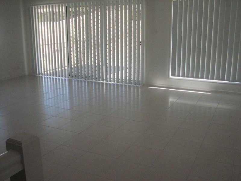 29 Hadrian Crescent, Pacific Pines QLD 4211