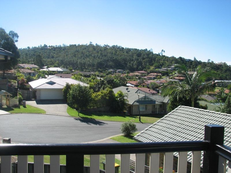 14 Amanu Crescent, Pacific Pines QLD 4211