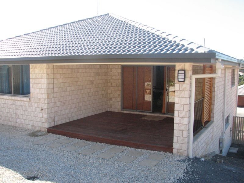 31 Hadrian Crescent, Pacific Pines QLD 4211