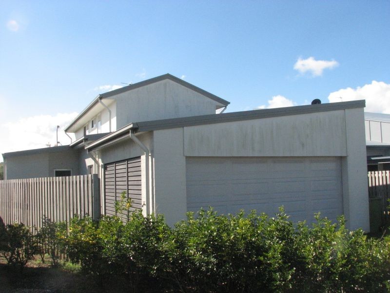 23 Norfolk Drive, Pacific Pines QLD 4211