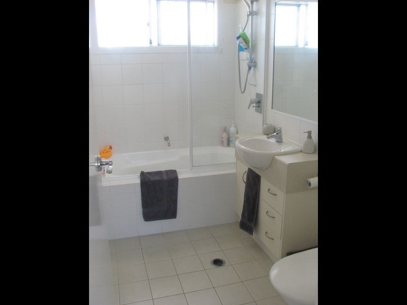 23 Norfolk Drive, Pacific Pines QLD 4211