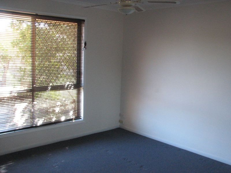 2/13 Goldwyn Way, Oxenford QLD 4210