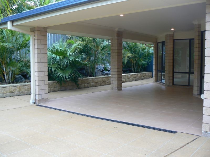 53 Victoria  Drive, Pacific Pines QLD 4211