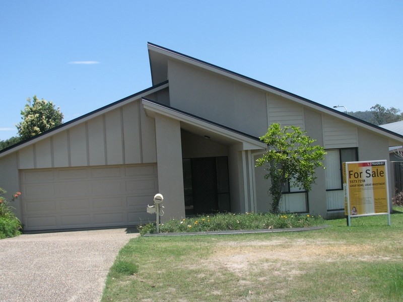 3 Tennant Street, Pacific Pines QLD 4211