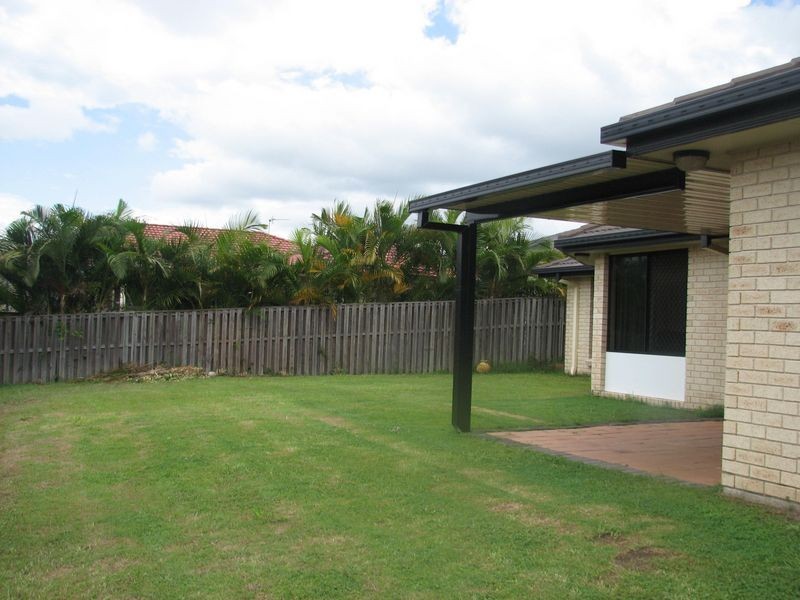 17 Pandora Crescent, Pacific Pines QLD 4211
