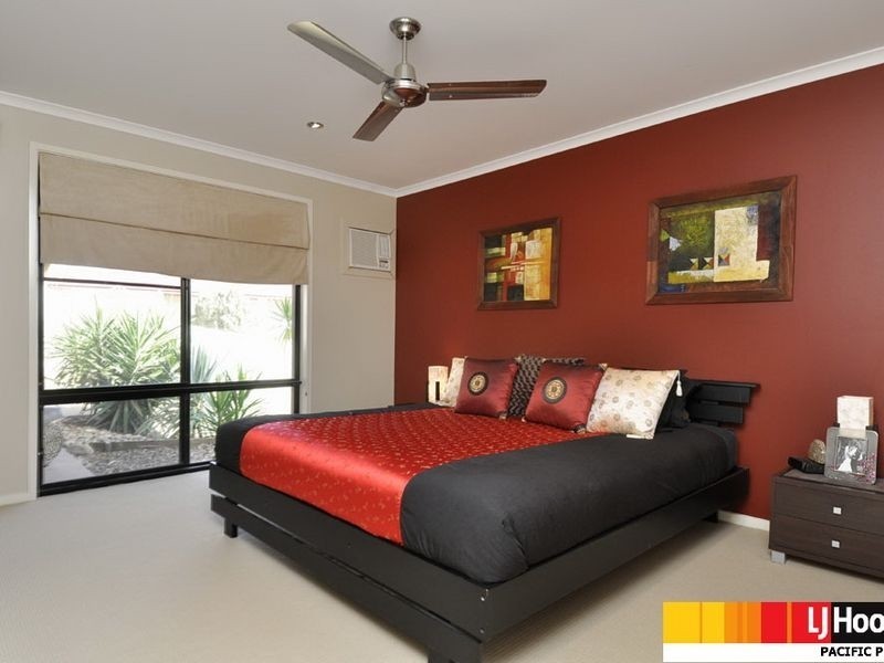 3 Angourie Court, Pacific Pines QLD 4211