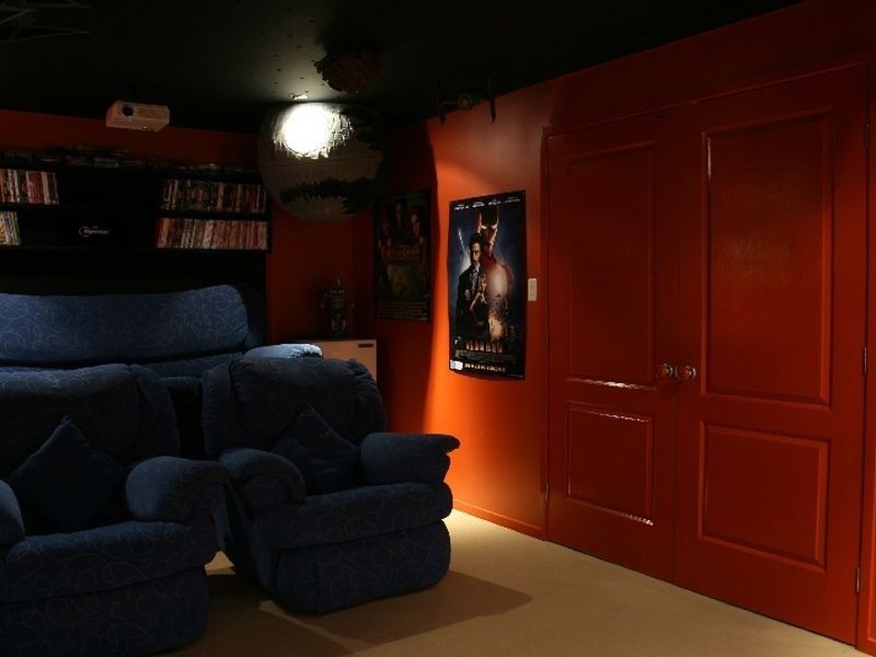 3 Angourie Court, Pacific Pines QLD 4211