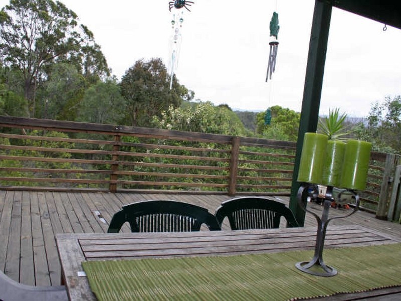 2 Guy Lane, Oxenford QLD 4210