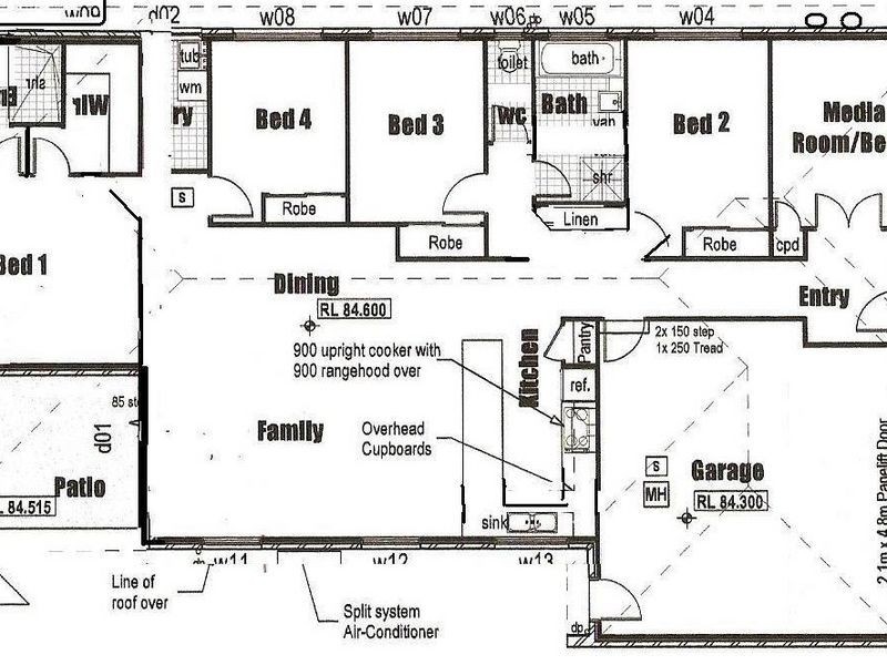 30 Fletcher Crescent, Pacific Pines QLD 4211