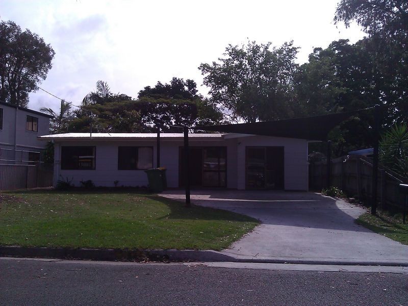 34 Allinga Street, Coombabah QLD 4216