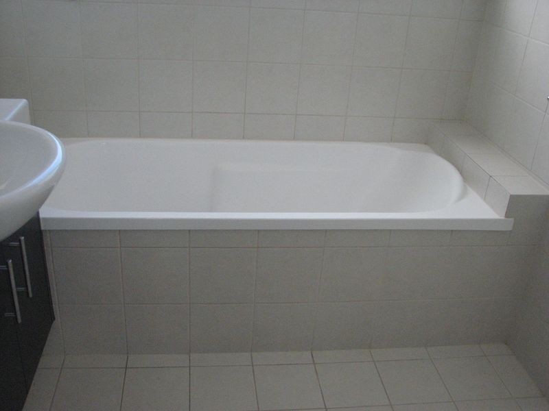 6 Coochin Lane, Pacific Pines QLD 4211