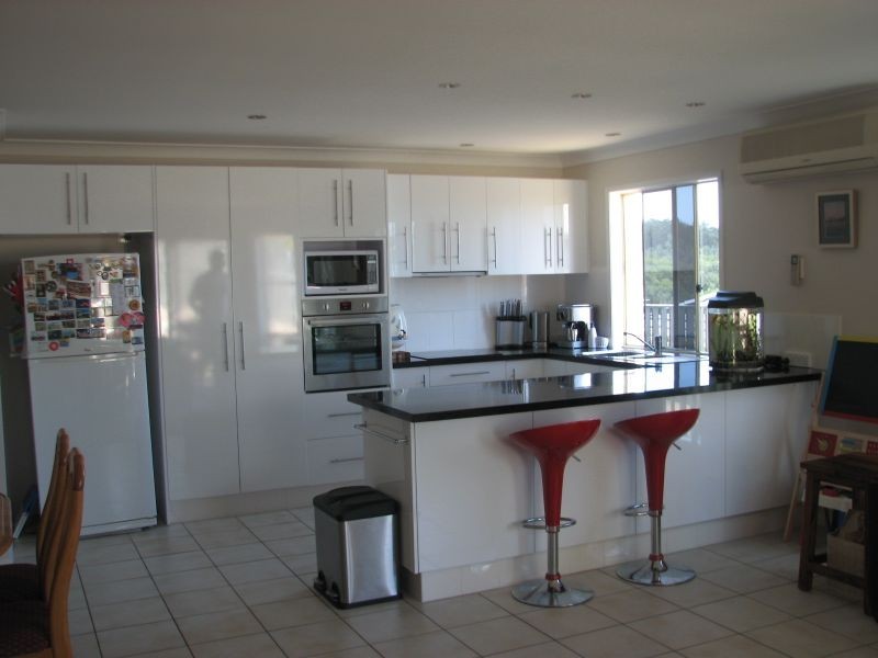 42 Catchlove Street, Maudsland QLD 4210