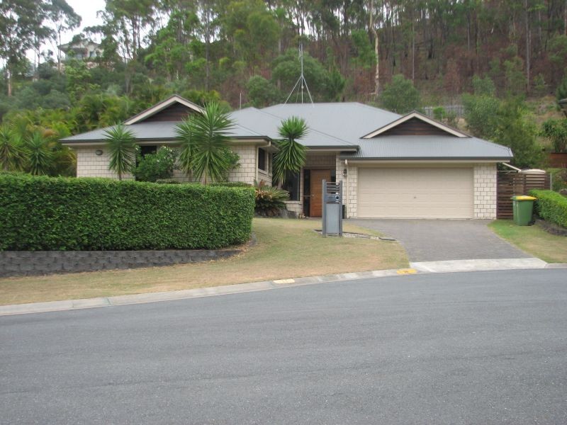 36 Matzia Avenue, Pacific Pines QLD 4211