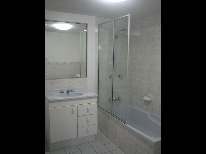 6/40 Little Norman Street, Southport QLD 4215