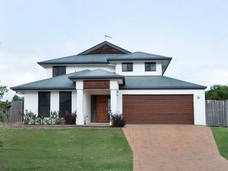 14 Mellum Circuit, Pacific Pines QLD 4211