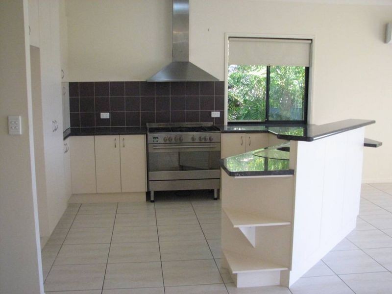 56 Hillary Circuit, Pacific Pines QLD 4211