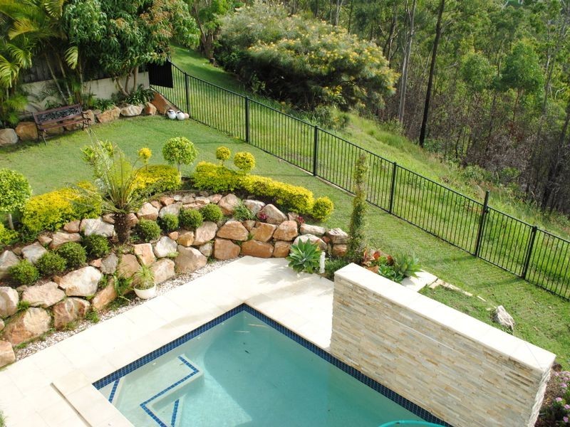 53 Midway Terrace, Pacific Pines QLD 4211