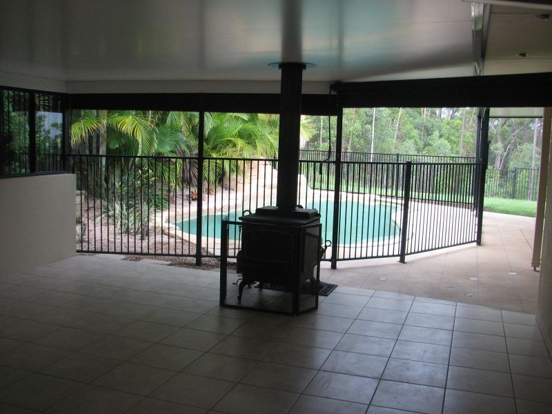 17 Hillary Circuit, Pacific Pines QLD 4211