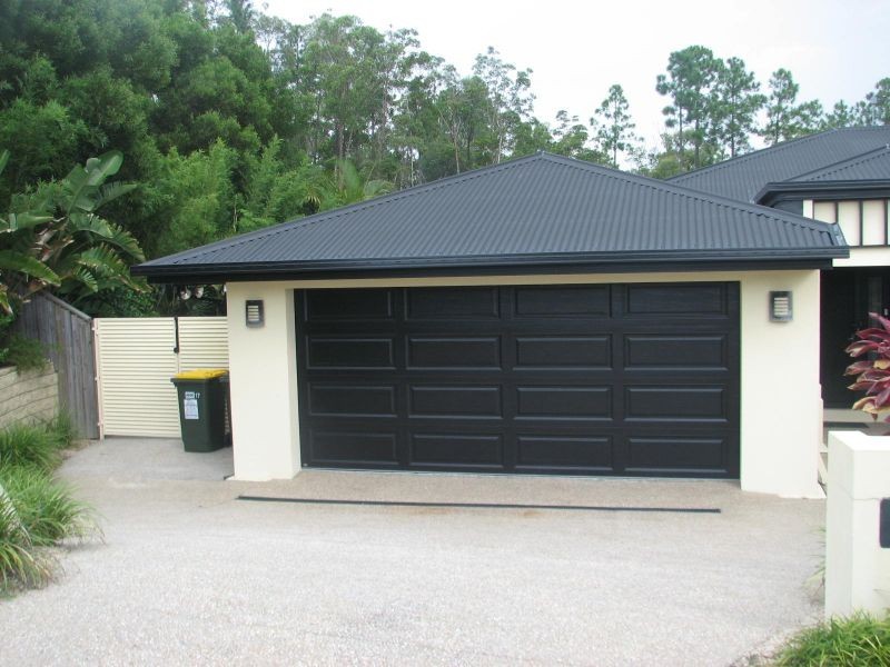 17 Hillary Circuit, Pacific Pines QLD 4211