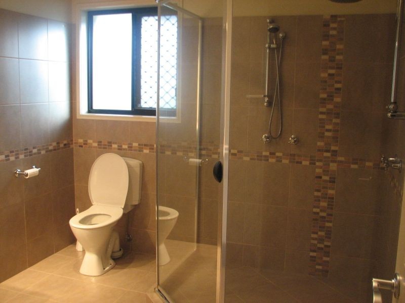 17 Hillary Circuit, Pacific Pines QLD 4211