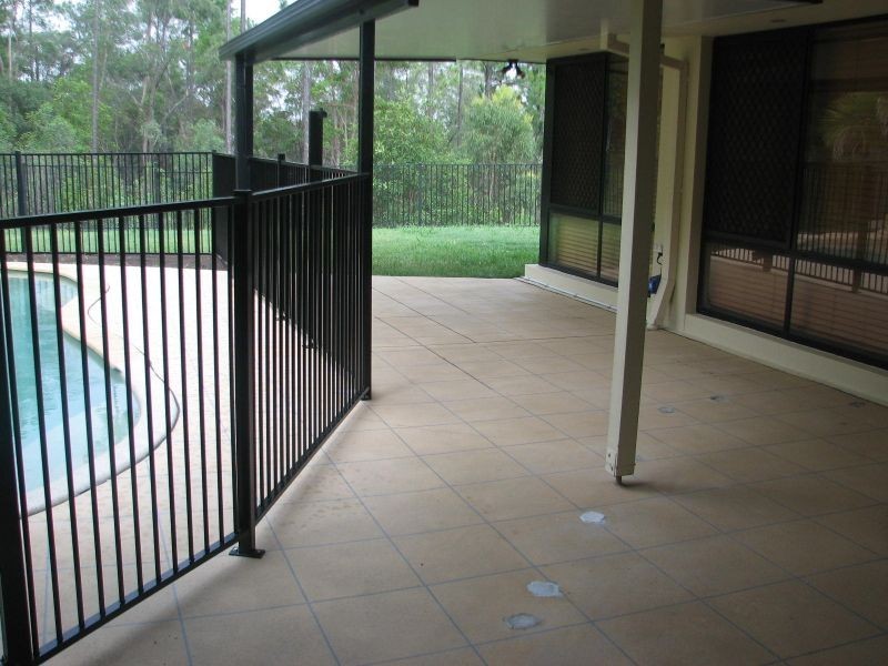 17 Hillary Circuit, Pacific Pines QLD 4211