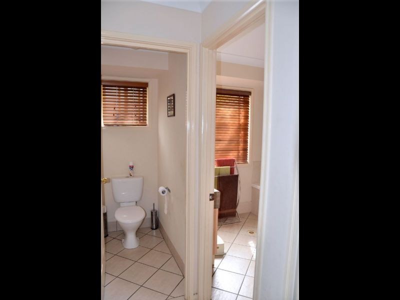 37 Howland Circuit, Pacific Pines QLD 4211