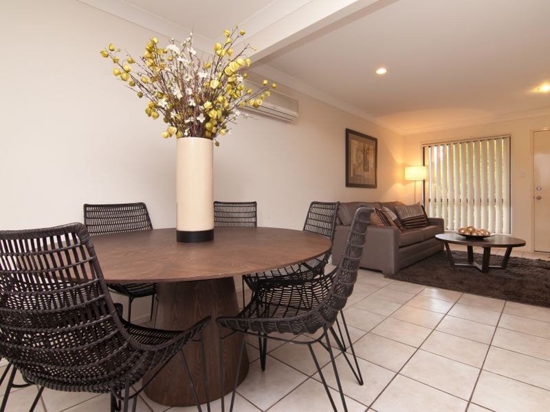 31/31 Achipelago Street, Pacific Pines QLD 4211