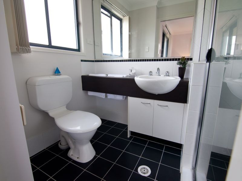 31/31 Achipelago Street, Pacific Pines QLD 4211