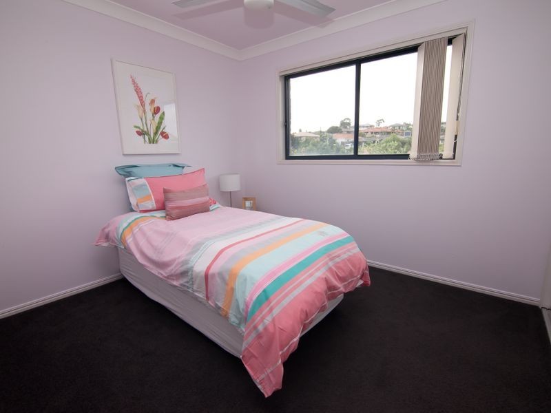 31/31 Achipelago Street, Pacific Pines QLD 4211