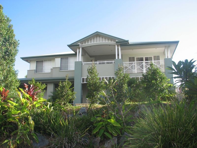 7 Mellum Circuit, Pacific Pines QLD 4211