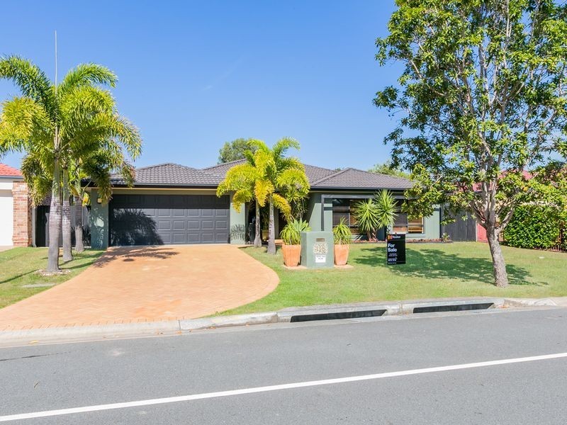 118 Santa Isobel Boulevard, Pacific Pines QLD 4211