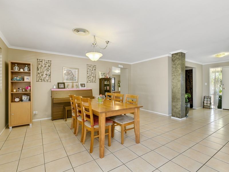 118 Santa Isobel Boulevard, Pacific Pines QLD 4211