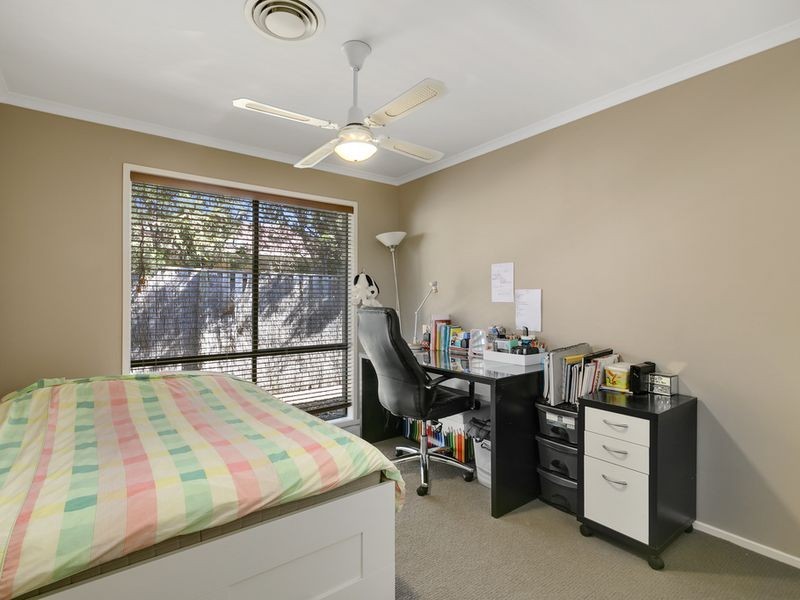 118 Santa Isobel Boulevard, Pacific Pines QLD 4211