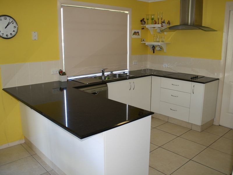 1/54 Codrington Circuit, Pacific Pines QLD 4211