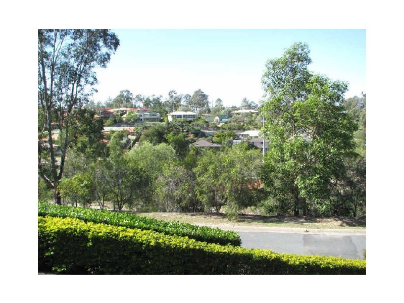 19 Nandi Terrace, Pacific Pines QLD 4211