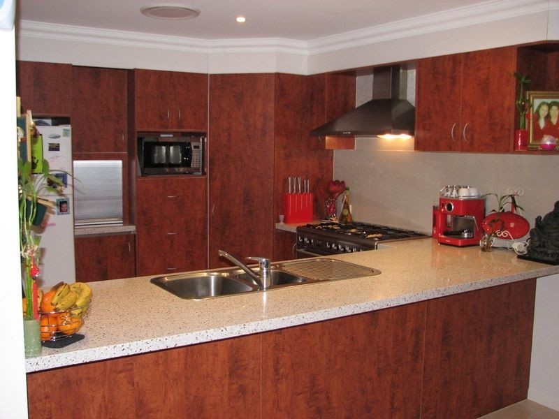 6 Mcrae Circuit, Pacific Pines QLD 4211