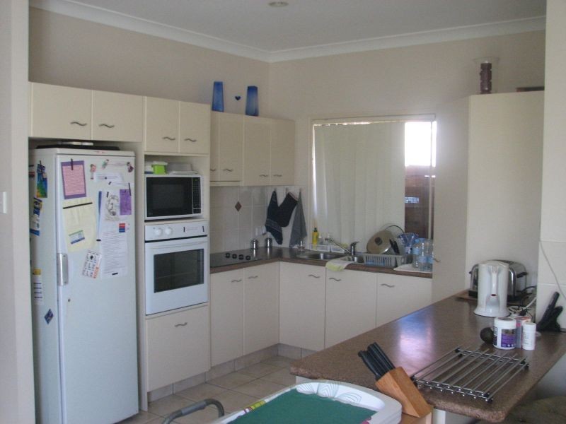 3 Carter Street, Pacific Pines QLD 4211
