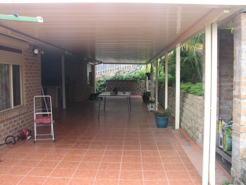 34 Easter Crescent, Pacific Pines QLD 4211