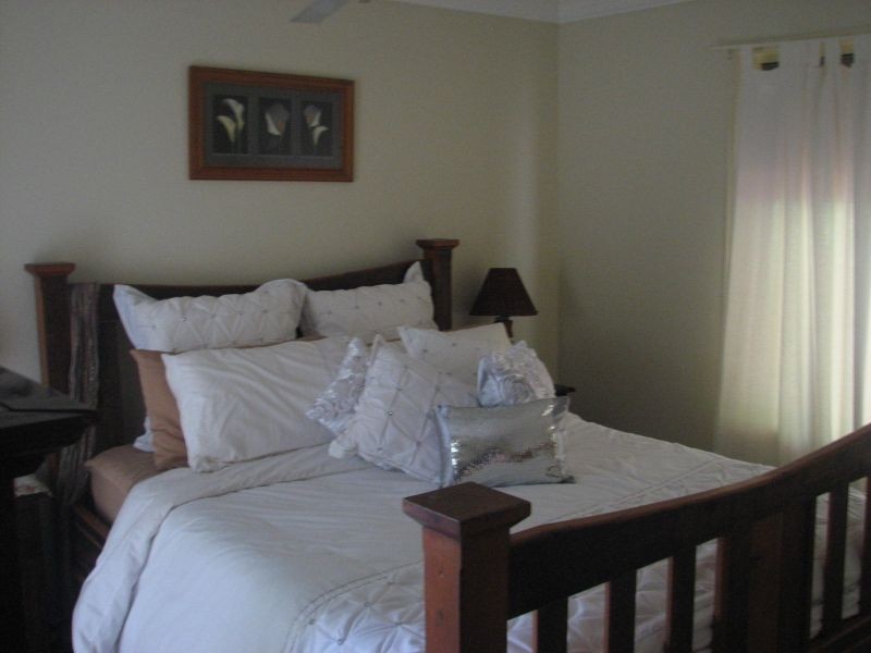 34 Easter Crescent, Pacific Pines QLD 4211