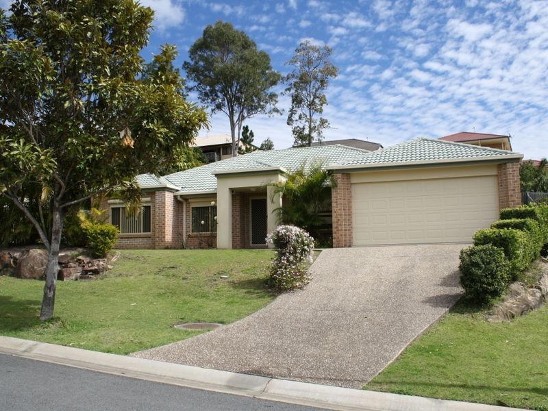 34 Easter Crescent, Pacific Pines QLD 4211