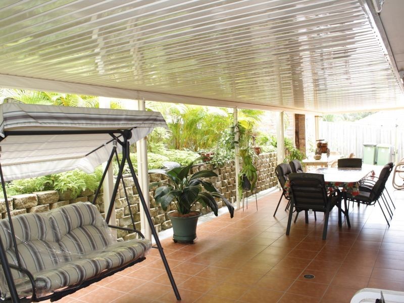 34 Easter Crescent, Pacific Pines QLD 4211